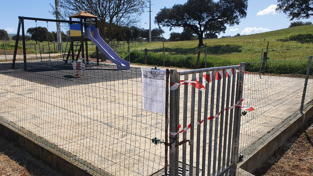 Encerramento dos parques infantis na área da UFVBS