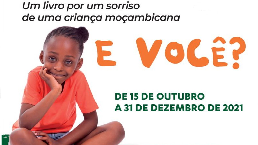 Um livro em troca de um sorriso de uma criança Moçambicana