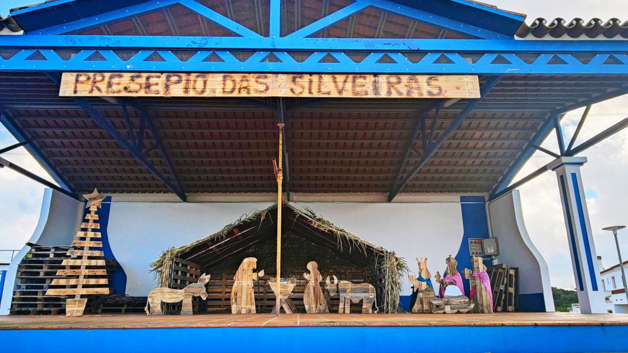 Presépio das Silveiras construído com o apoio da população